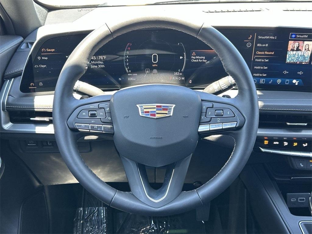 used 2024 Cadillac XT4 car, priced at $41,234