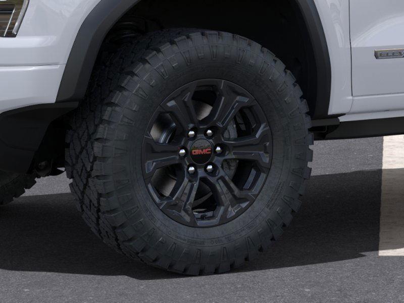 new 2025 GMC Canyon car, priced at $40,095