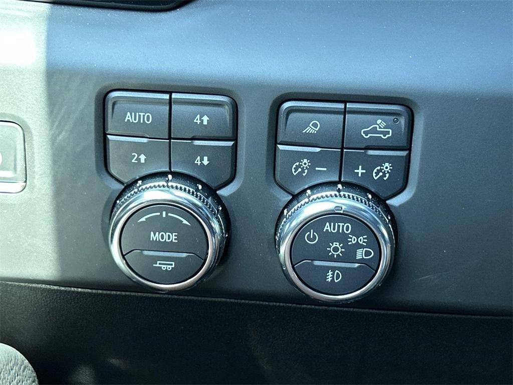 new 2025 GMC Sierra 2500 car, priced at $77,125