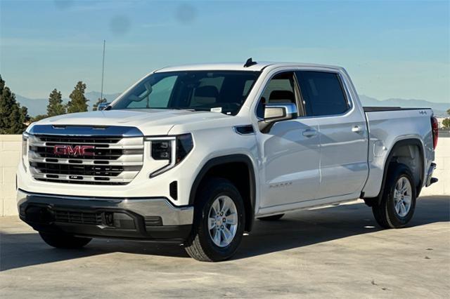 new 2024 GMC Sierra 1500 car, priced at $45,271