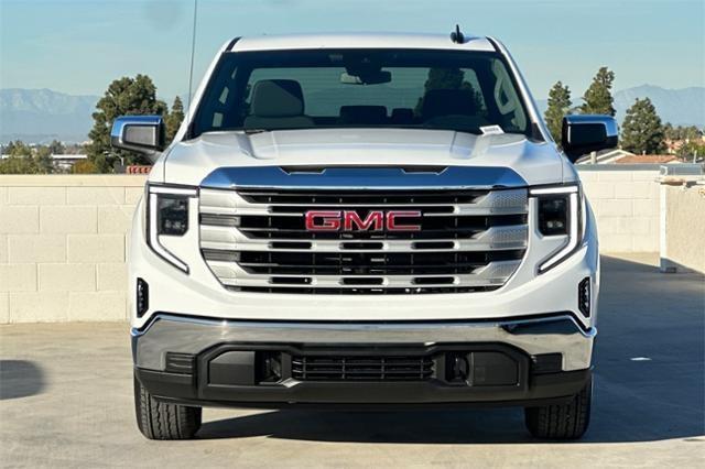 new 2024 GMC Sierra 1500 car, priced at $45,271