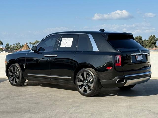 used 2022 Rolls-Royce Cullinan car, priced at $296,000