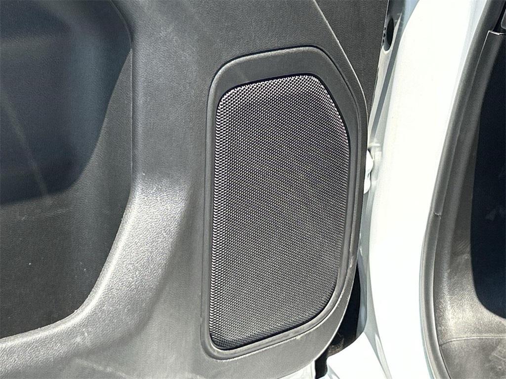 used 2021 GMC Sierra 1500 car, priced at $30,122