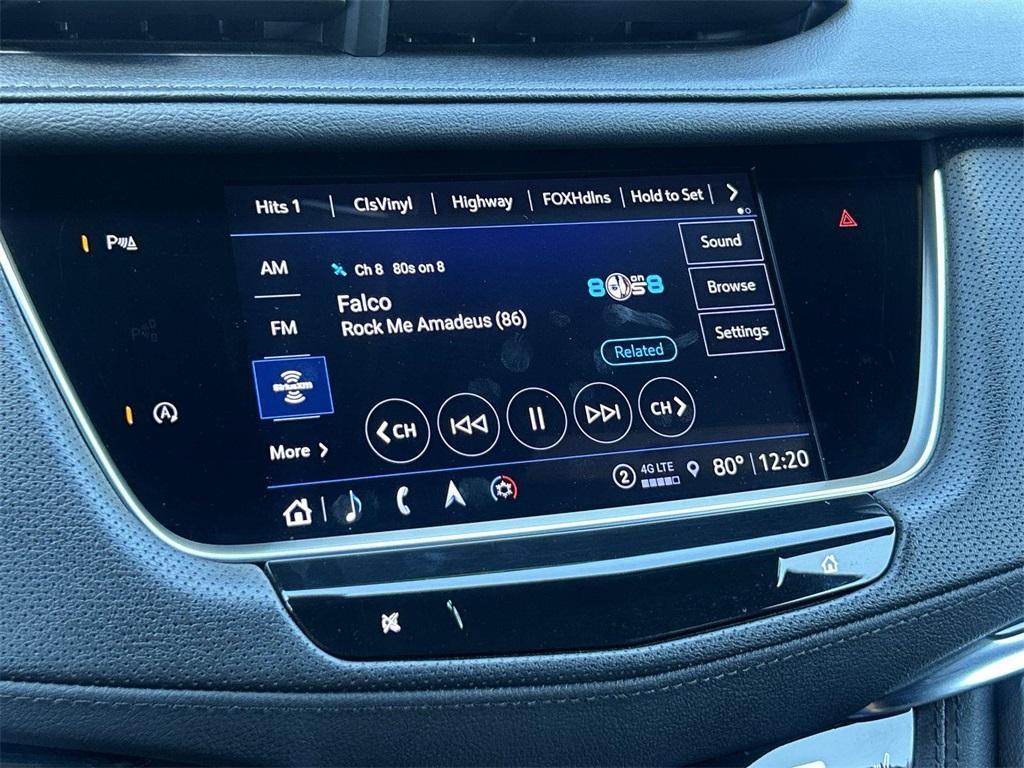 used 2022 Cadillac XT5 car, priced at $30,277