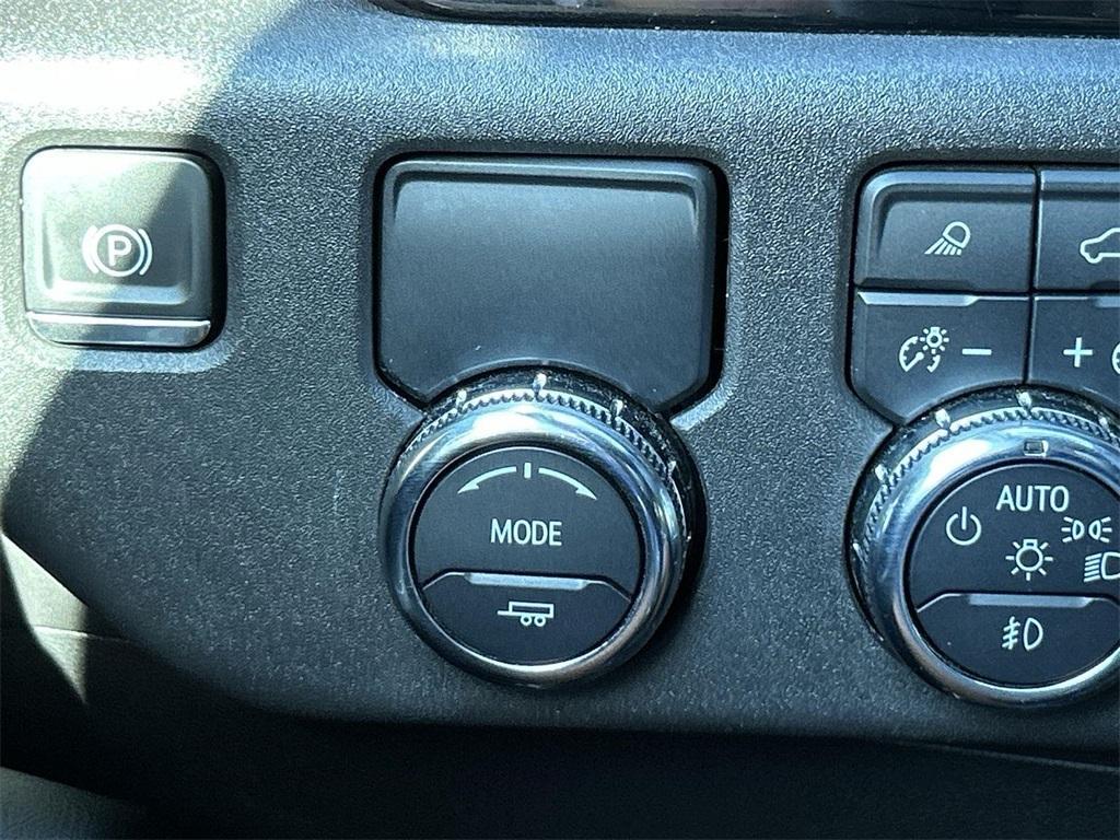 used 2024 GMC Sierra 1500 car, priced at $40,310