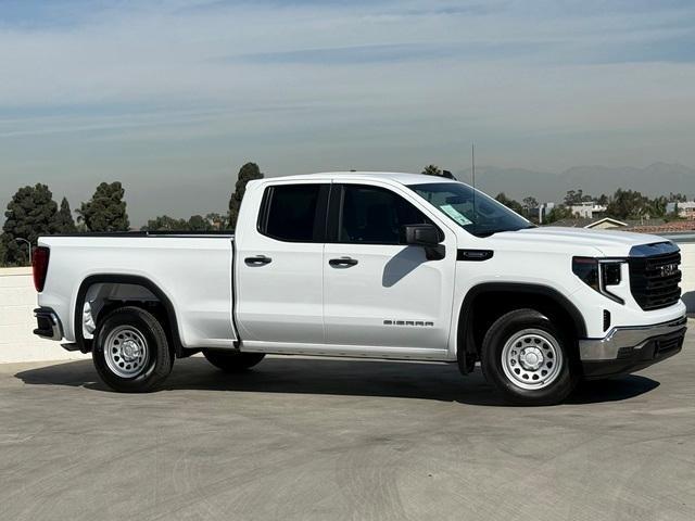 new 2025 GMC Sierra 1500 car, priced at $40,309