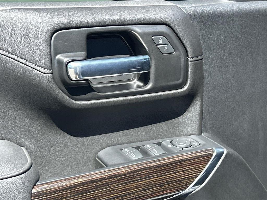 used 2021 GMC Sierra 1500 car, priced at $39,630