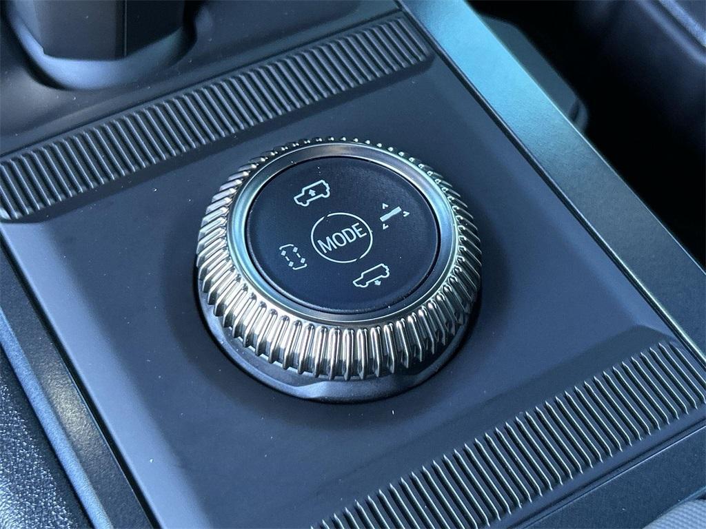 new 2025 GMC HUMMER EV SUV car, priced at $97,128