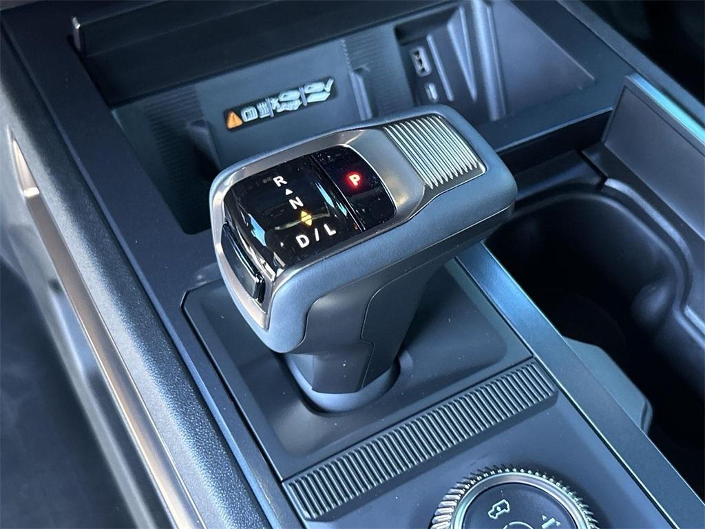new 2025 GMC HUMMER EV SUV car, priced at $97,128