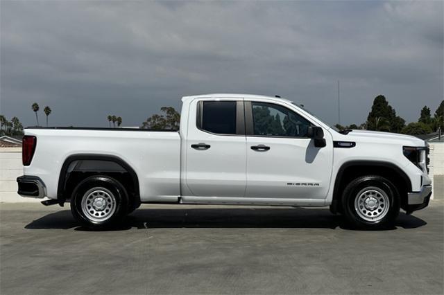 new 2025 GMC Sierra 1500 car, priced at $39,448