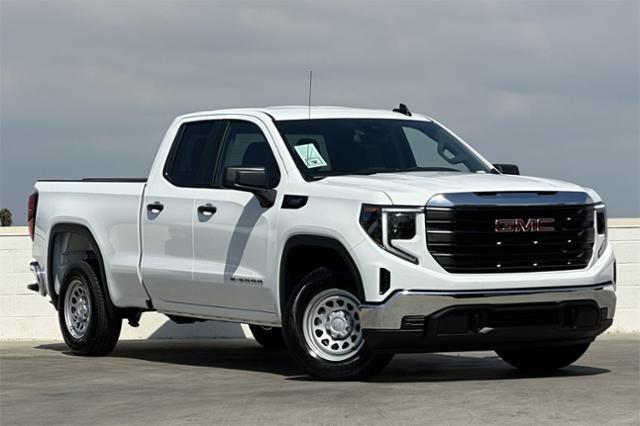 new 2025 GMC Sierra 1500 car, priced at $39,448