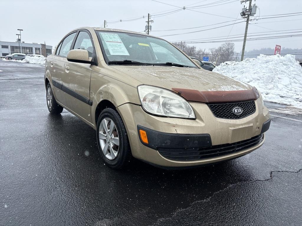 used 2009 Kia Rio car, priced at $3,630