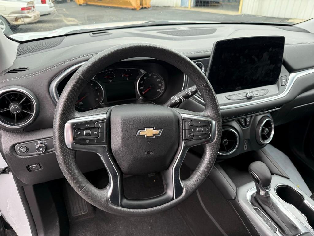 used 2024 Chevrolet Blazer car, priced at $29,269
