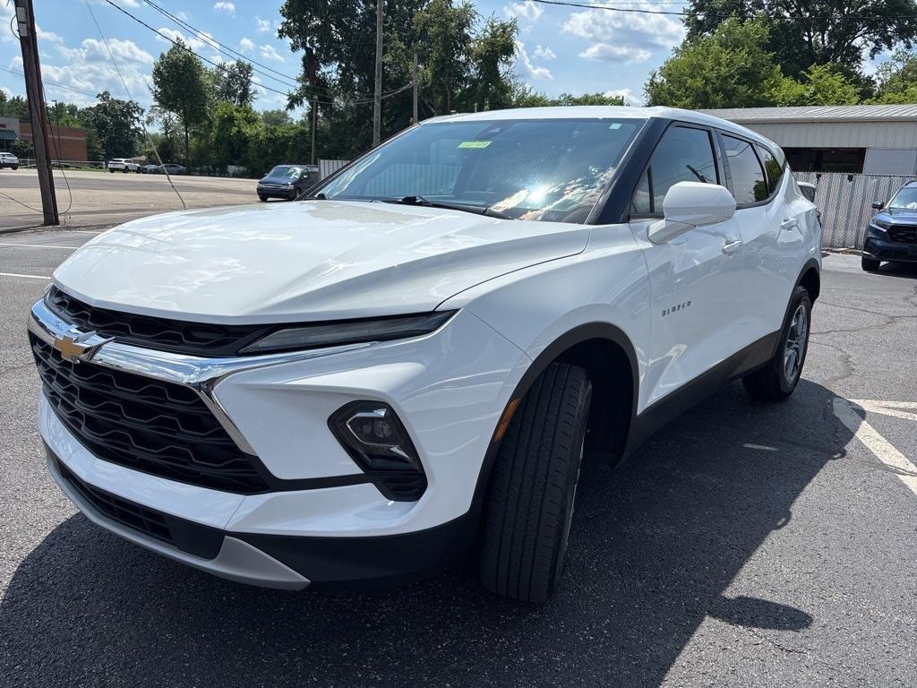 used 2024 Chevrolet Blazer car, priced at $29,269
