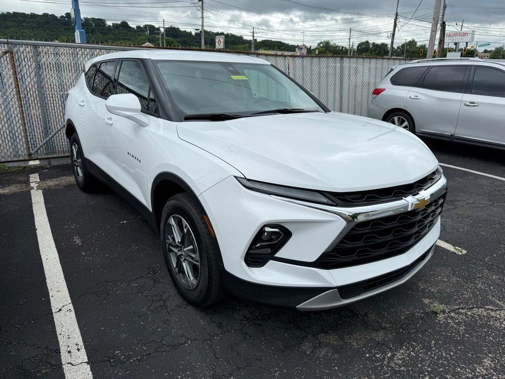 used 2024 Chevrolet Blazer car, priced at $29,269