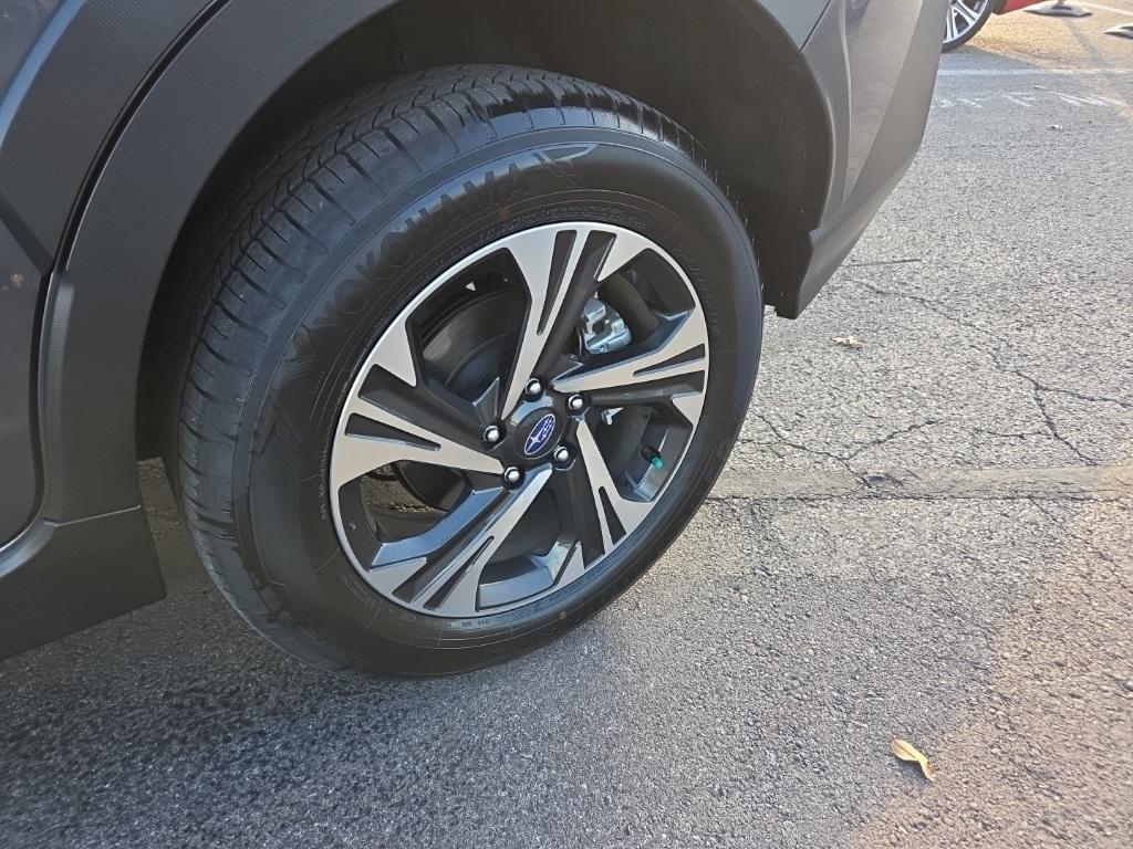 used 2025 Subaru Crosstrek car, priced at $27,879