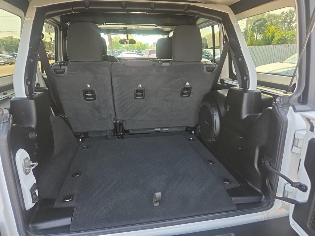 used 2021 Jeep Wrangler Unlimited car, priced at $25,599