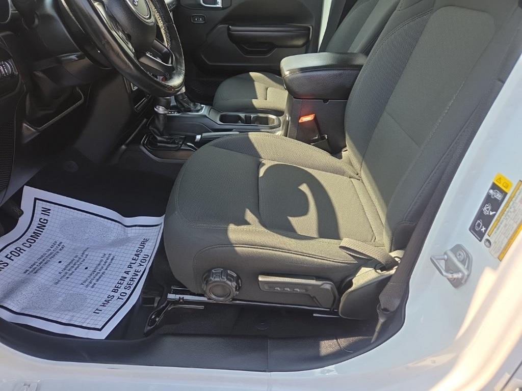 used 2021 Jeep Wrangler Unlimited car, priced at $25,599