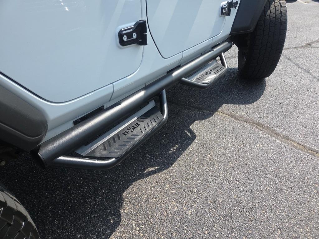 used 2021 Jeep Wrangler Unlimited car, priced at $25,599