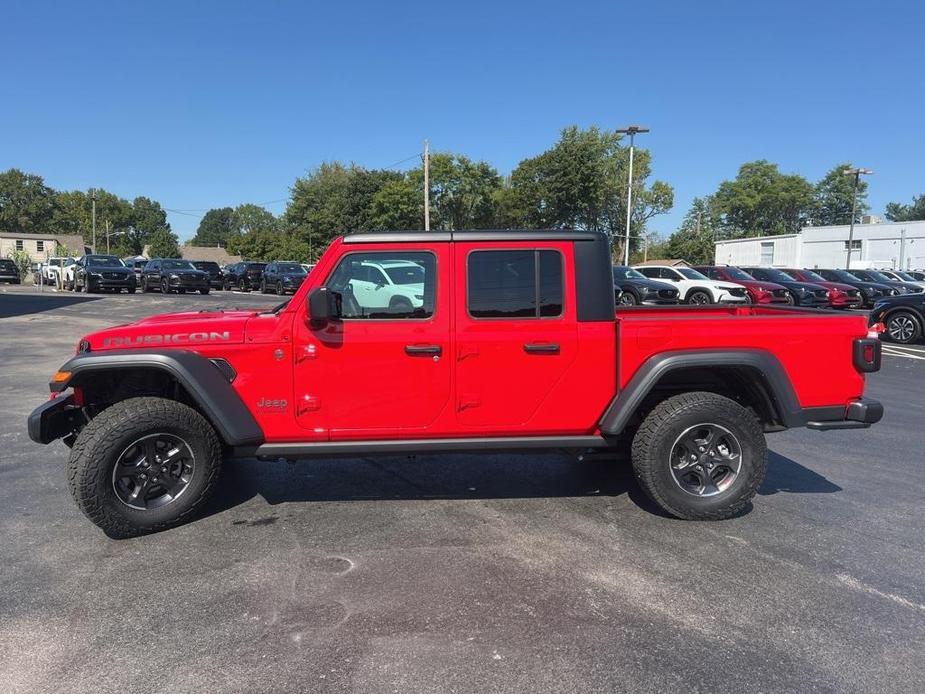 used 2023 Jeep Gladiator car, priced at $44,121