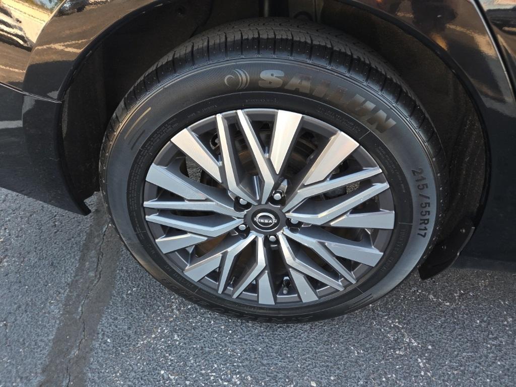 used 2023 Nissan Altima car, priced at $17,697