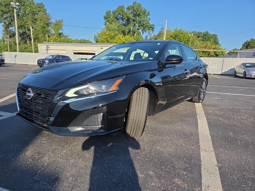 used 2023 Nissan Altima car, priced at $17,697