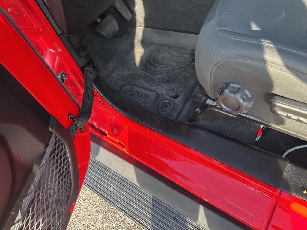 used 2020 Jeep Gladiator car, priced at $28,940