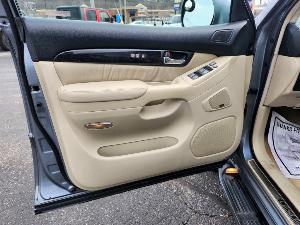 used 2007 Lexus GX 470 car, priced at $6,978