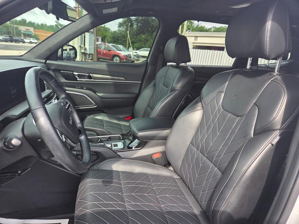 used 2024 Kia Telluride car, priced at $44,218