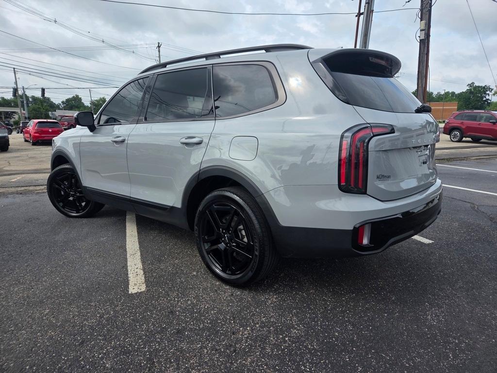 used 2024 Kia Telluride car, priced at $44,218