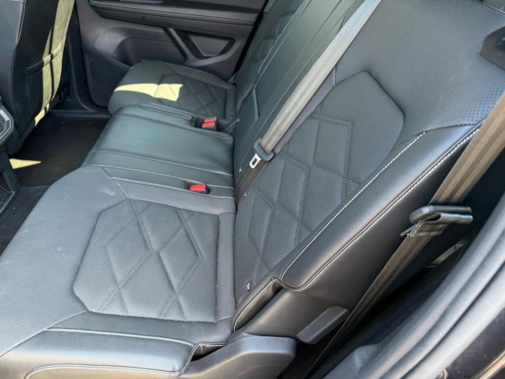 used 2024 Volkswagen Atlas car, priced at $30,752