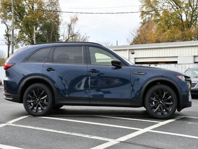 new 2025 Mazda CX-90 car, priced at $47,335