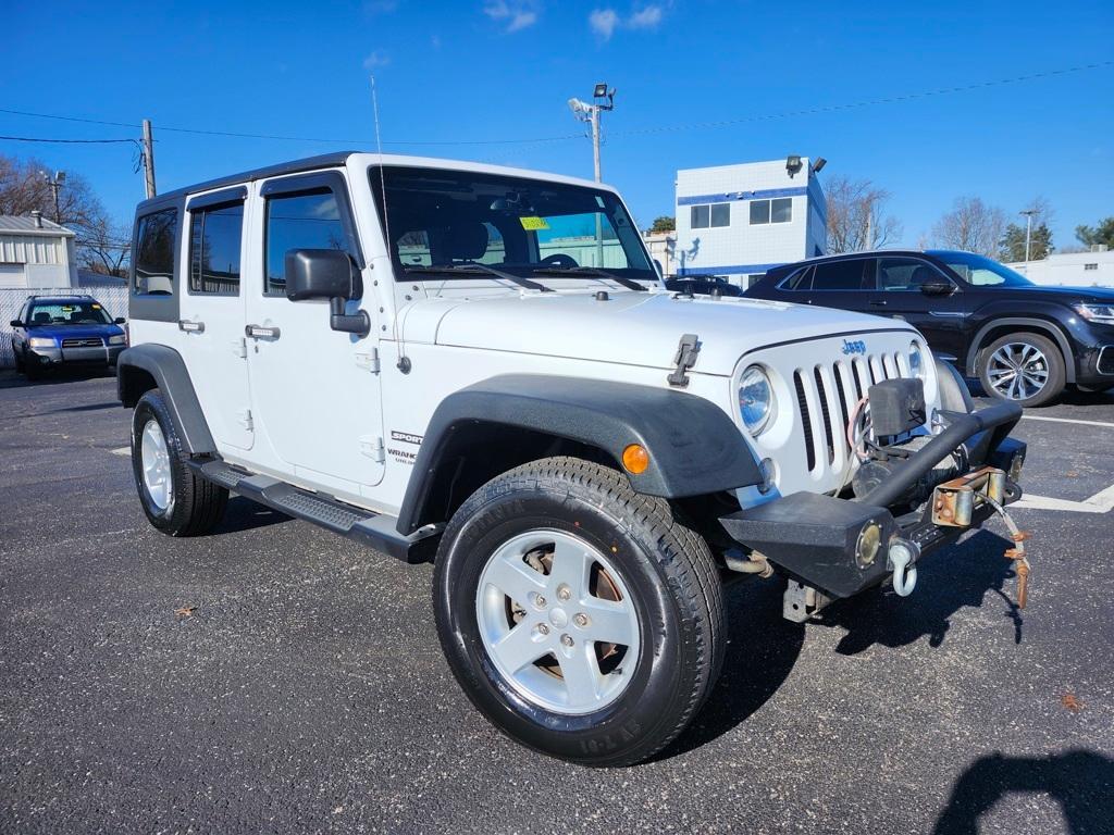 used 2015 Jeep Wrangler Unlimited car, priced at $13,915