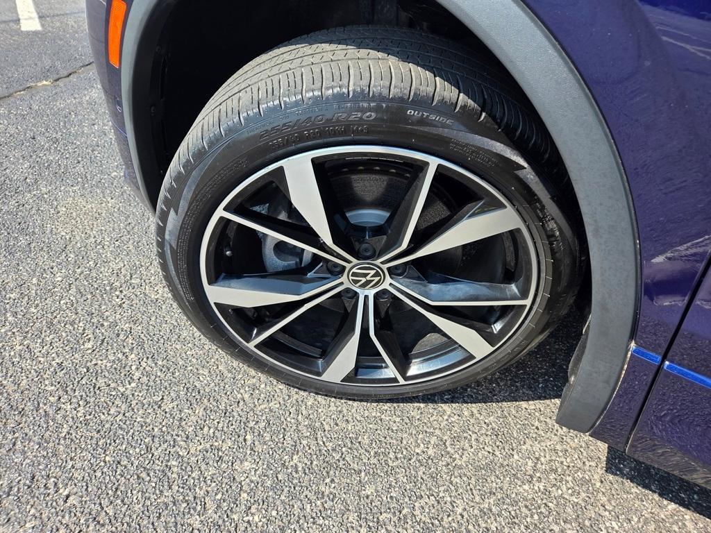 used 2022 Volkswagen Tiguan car, priced at $25,408