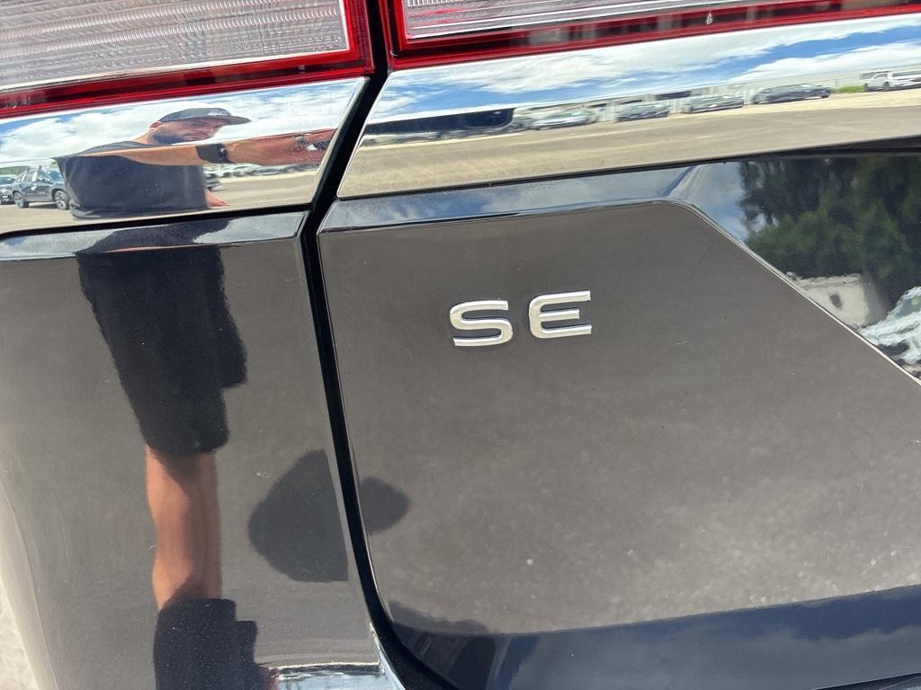 used 2024 Volkswagen Atlas car, priced at $31,000