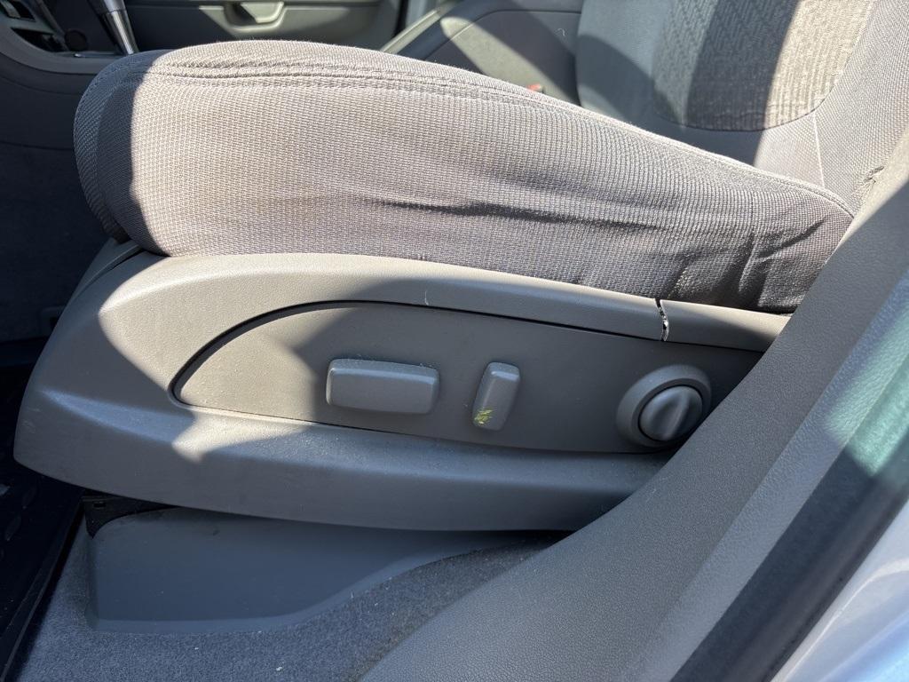 used 2011 Chevrolet Traverse car, priced at $6,550