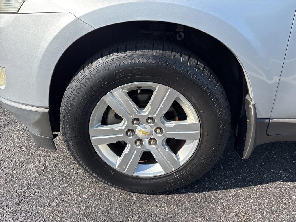 used 2011 Chevrolet Traverse car, priced at $6,550