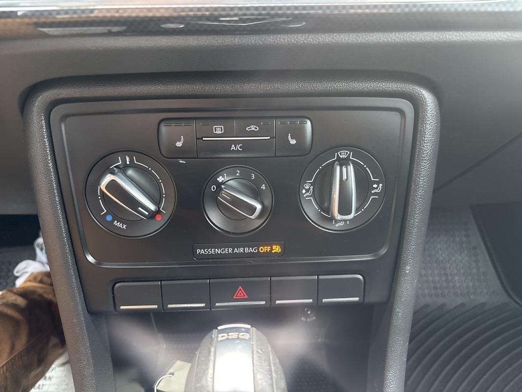 used 2014 Volkswagen Beetle car, priced at $10,921