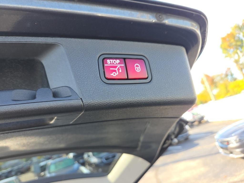 used 2015 Mercedes-Benz GLK-Class car, priced at $9,565