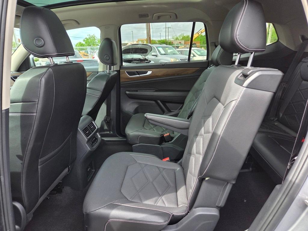 used 2024 Volkswagen Atlas car, priced at $35,713