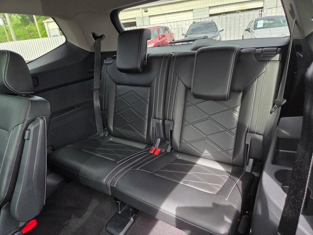 used 2024 Volkswagen Atlas car, priced at $35,713