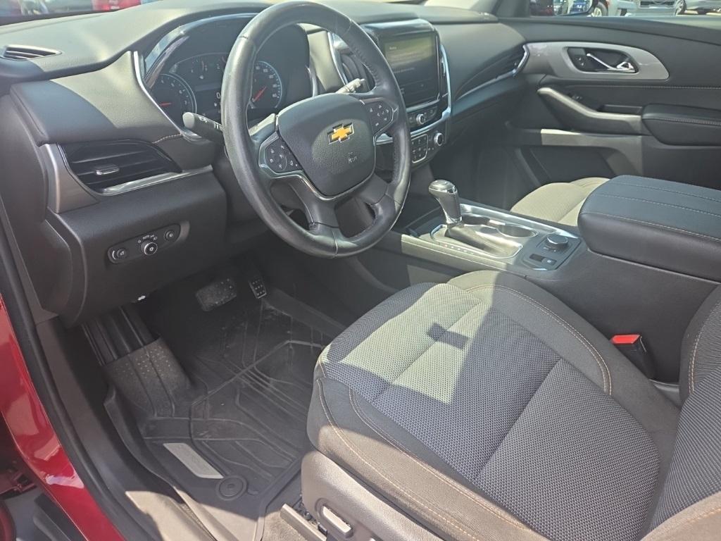 used 2020 Chevrolet Traverse car, priced at $23,105