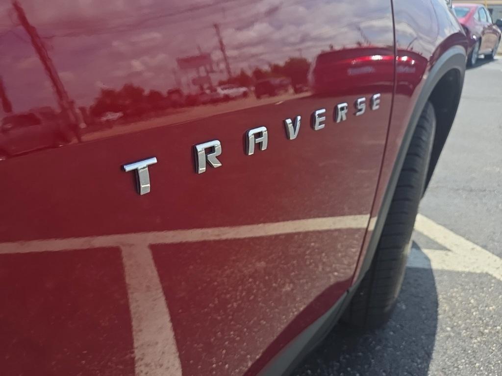 used 2020 Chevrolet Traverse car, priced at $23,105