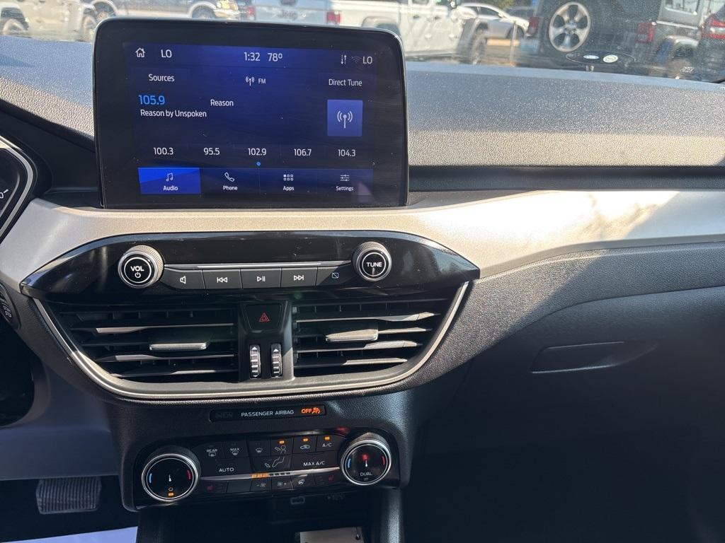 used 2022 Ford Escape car, priced at $24,627