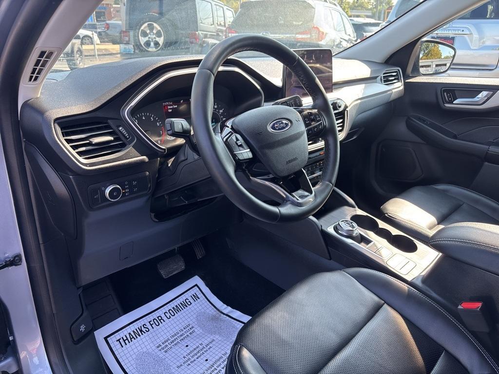 used 2022 Ford Escape car, priced at $24,627