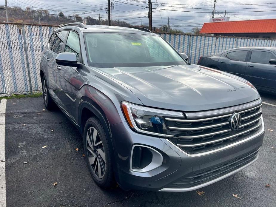 used 2024 Volkswagen Atlas car, priced at $33,871