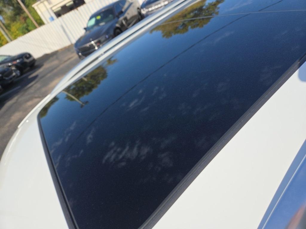 used 2022 Volkswagen Tiguan car, priced at $23,143