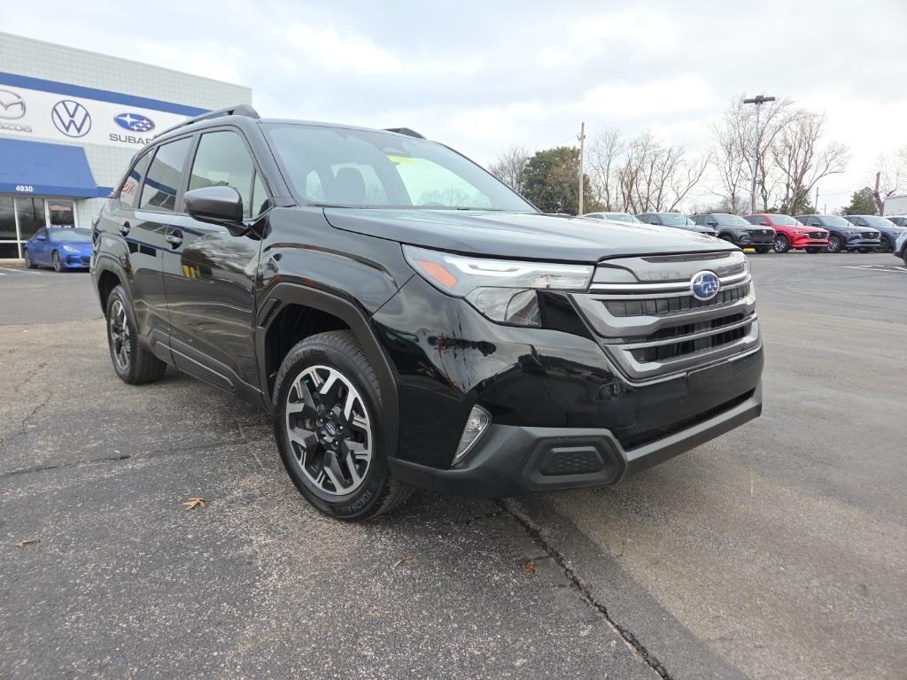 used 2025 Subaru Forester car, priced at $29,957