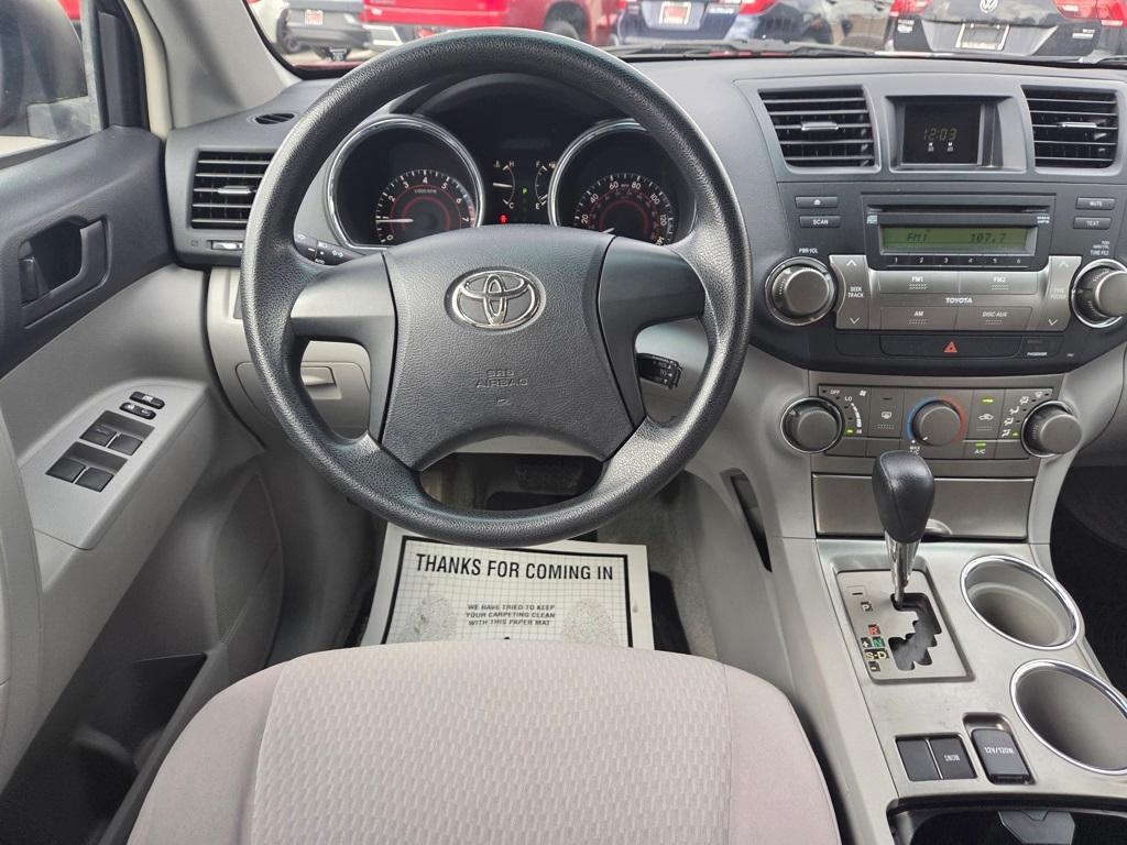 used 2008 Toyota Highlander car, priced at $5,826