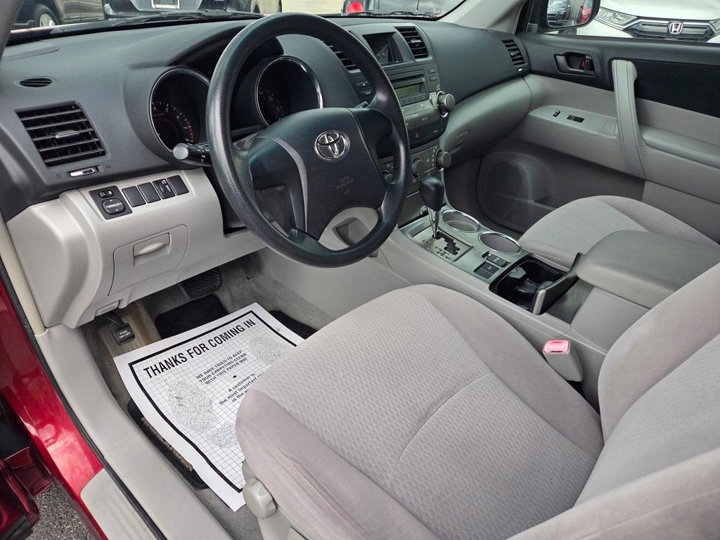 used 2008 Toyota Highlander car, priced at $5,826